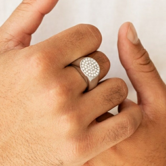 Paparazzi jewelry (urban) - Picture 2 of 2